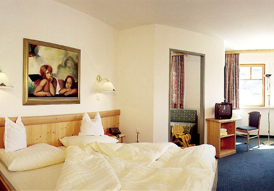 Hover over image to view